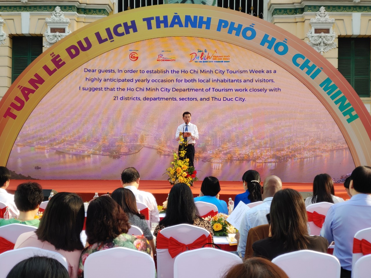 Phó Chủ tịch UBND TP.HCM Nguyễn Văn Dũng phát biểu